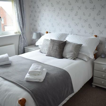 103 Bewick Serviced Accommodation Ньютон Эйклиф Экстерьер фото